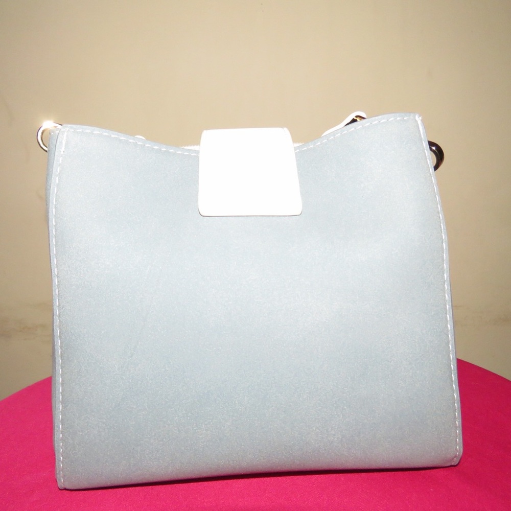 Light Blue Purse - Picture 2 of 9